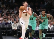 包含鹈鹕绝杀时刻，约基奇点燃赛场，复出首战轰40分迎来胜利！的词条