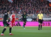 美因茨大获全胜，欧冠赛场尽展雄风