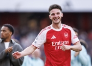 阿森纳主场战胜纽卡斯尔，奥巴梅扬上演帽子戏法，枪手豪取三分的简单介绍