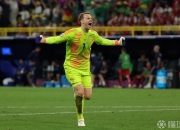 德国队连败引争议，施魏因斯泰格遭质疑